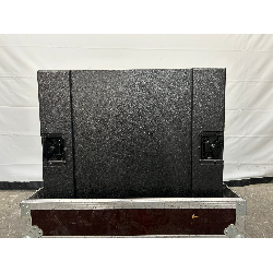 Système Q d&b Audiotechnik  (Q1, Q-Sub, D12) - Occasion